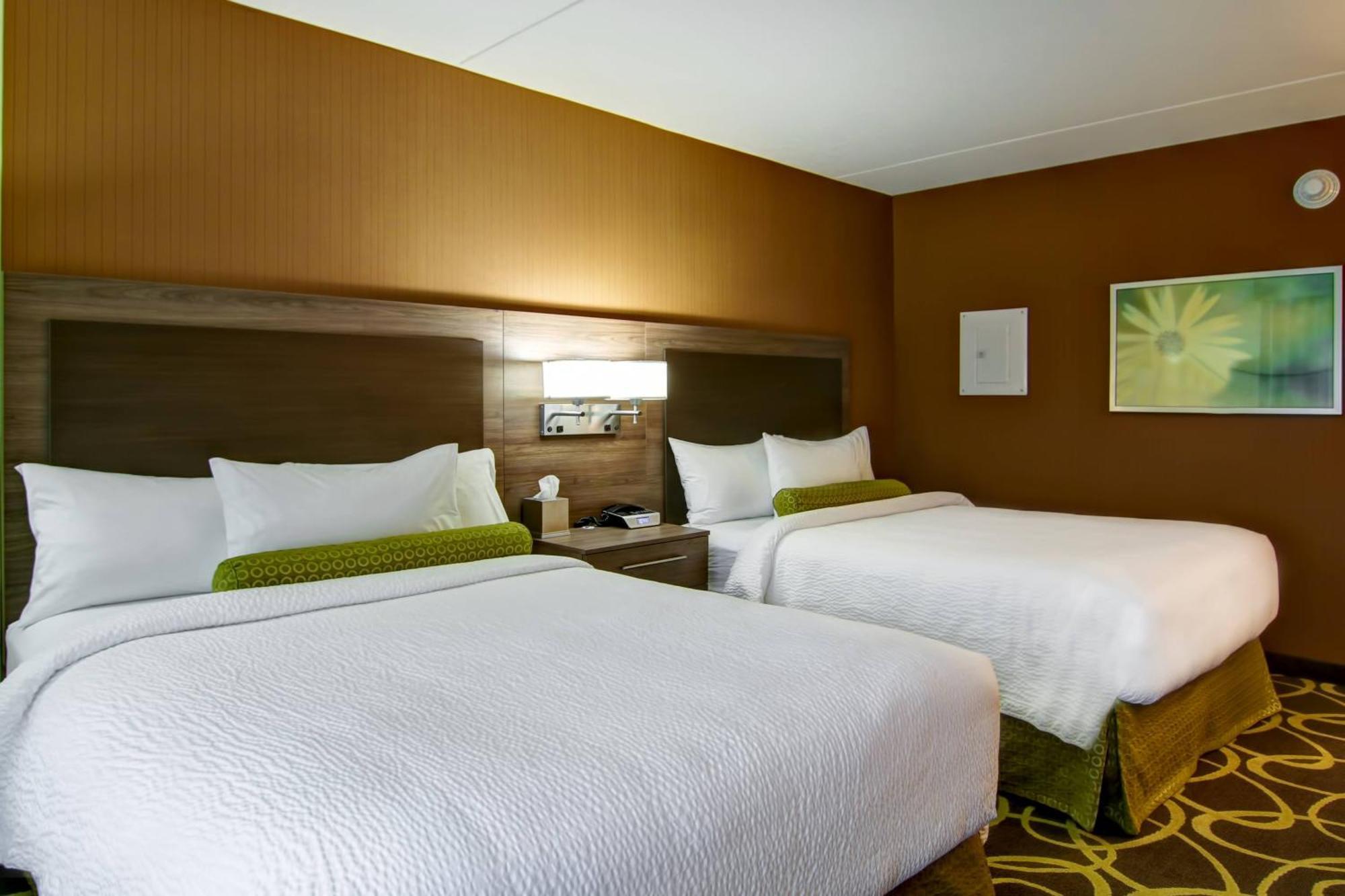 Towneplace Suites By Marriott Kincardine Kültér fotó